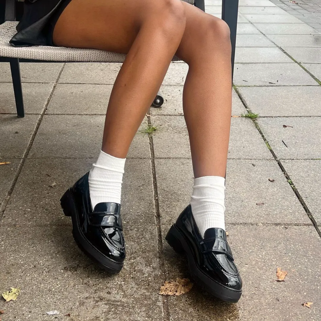 Hanah Chunky Loafers Flat Back To School Shoes In Black Synthetic Leather