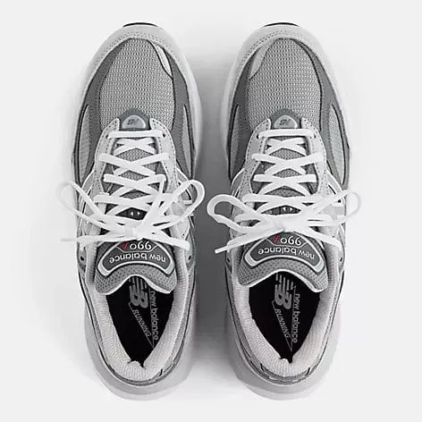 New Balance Women's 990v6 Running Shoes- Grey